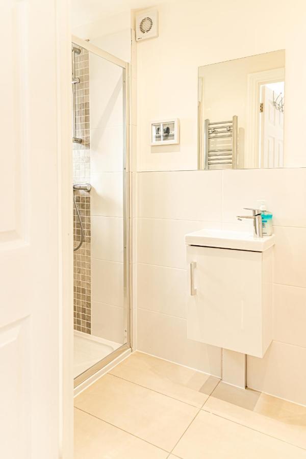 Amethyst Apartment Oxford Bagian luar foto